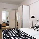 Der Kurzen Wege Objekt 40105 *